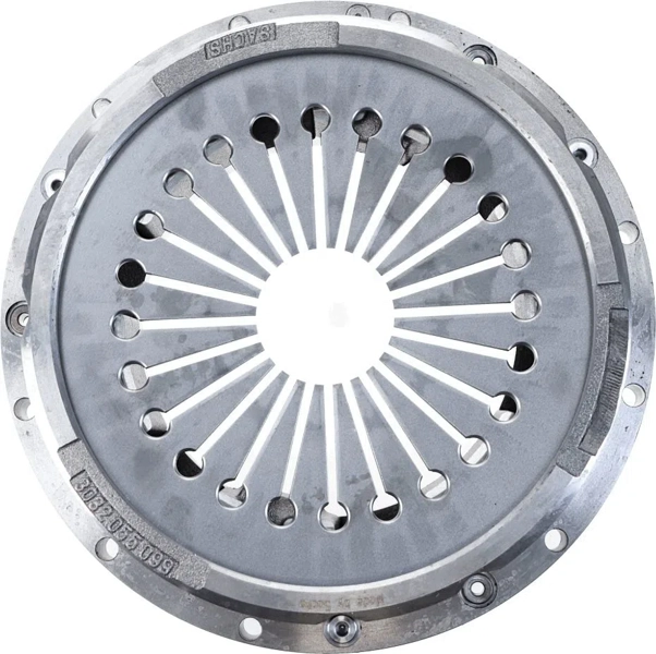 SACHS Clutch Kit - 3000 950 057